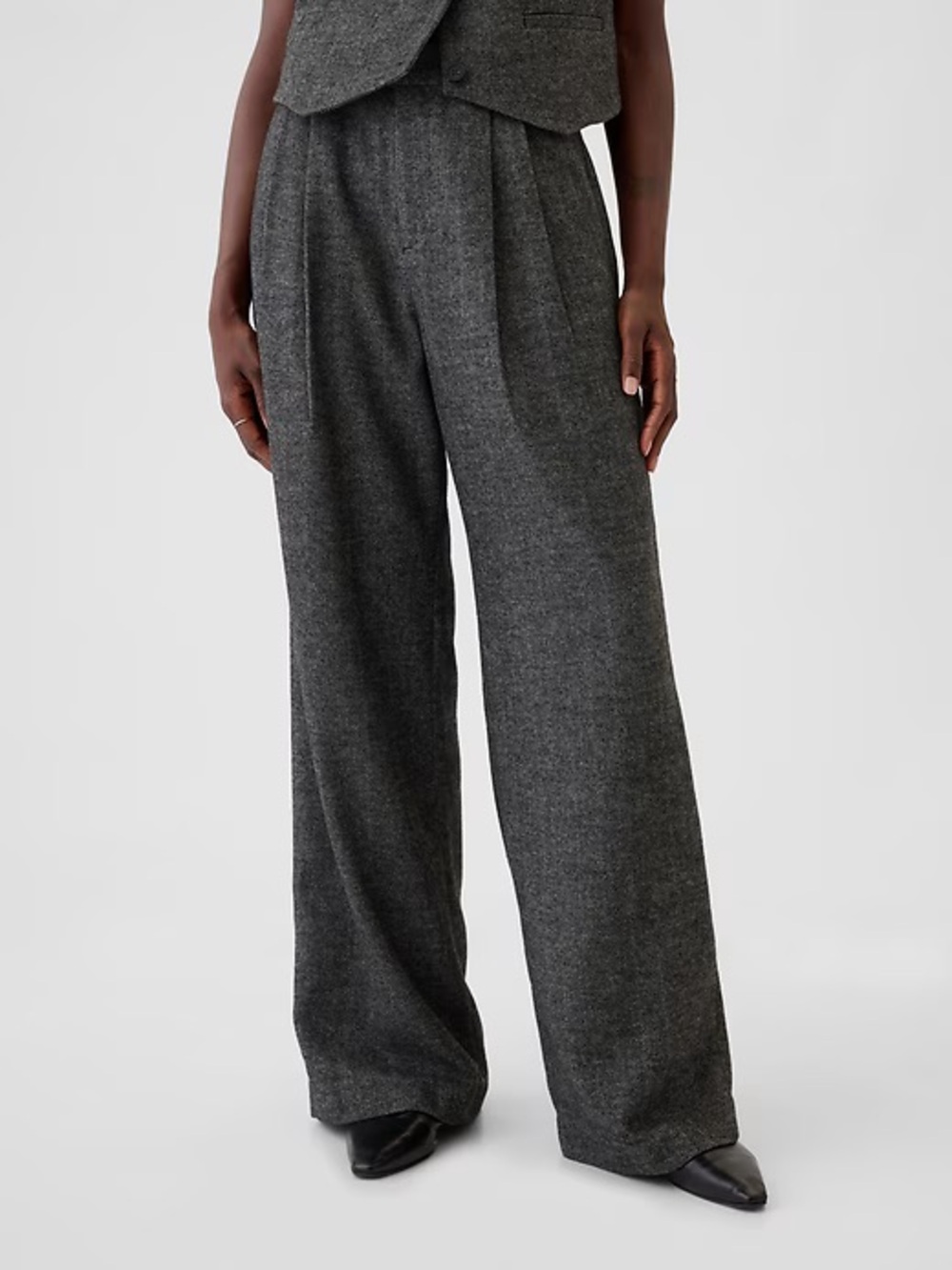 NWT GAP 365 Charcoal Grey High Rise Brushed Twill Trouser